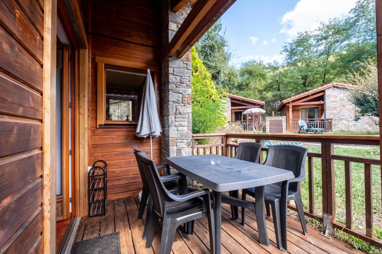 Le Hameau Du Comte De Foix - 11 Chalets En Ariege 메르쿠스 가라베 외부 사진