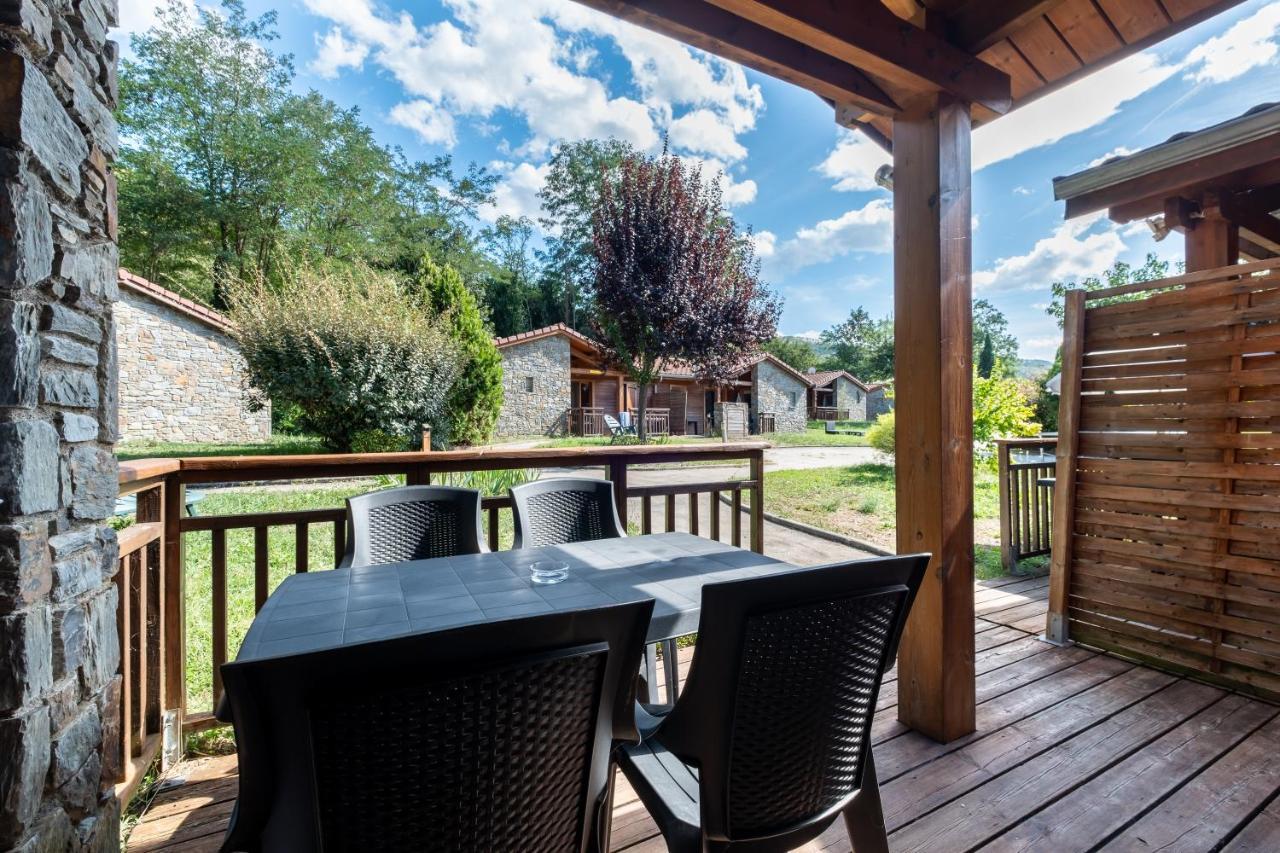 Le Hameau Du Comte De Foix - 11 Chalets En Ariege 메르쿠스 가라베 외부 사진