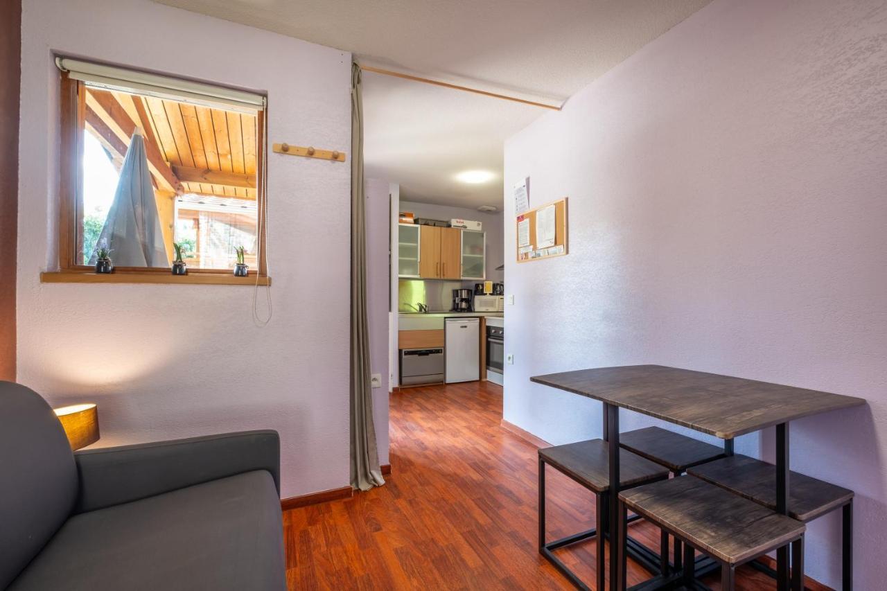 Le Hameau Du Comte De Foix - 11 Chalets En Ariege 메르쿠스 가라베 외부 사진